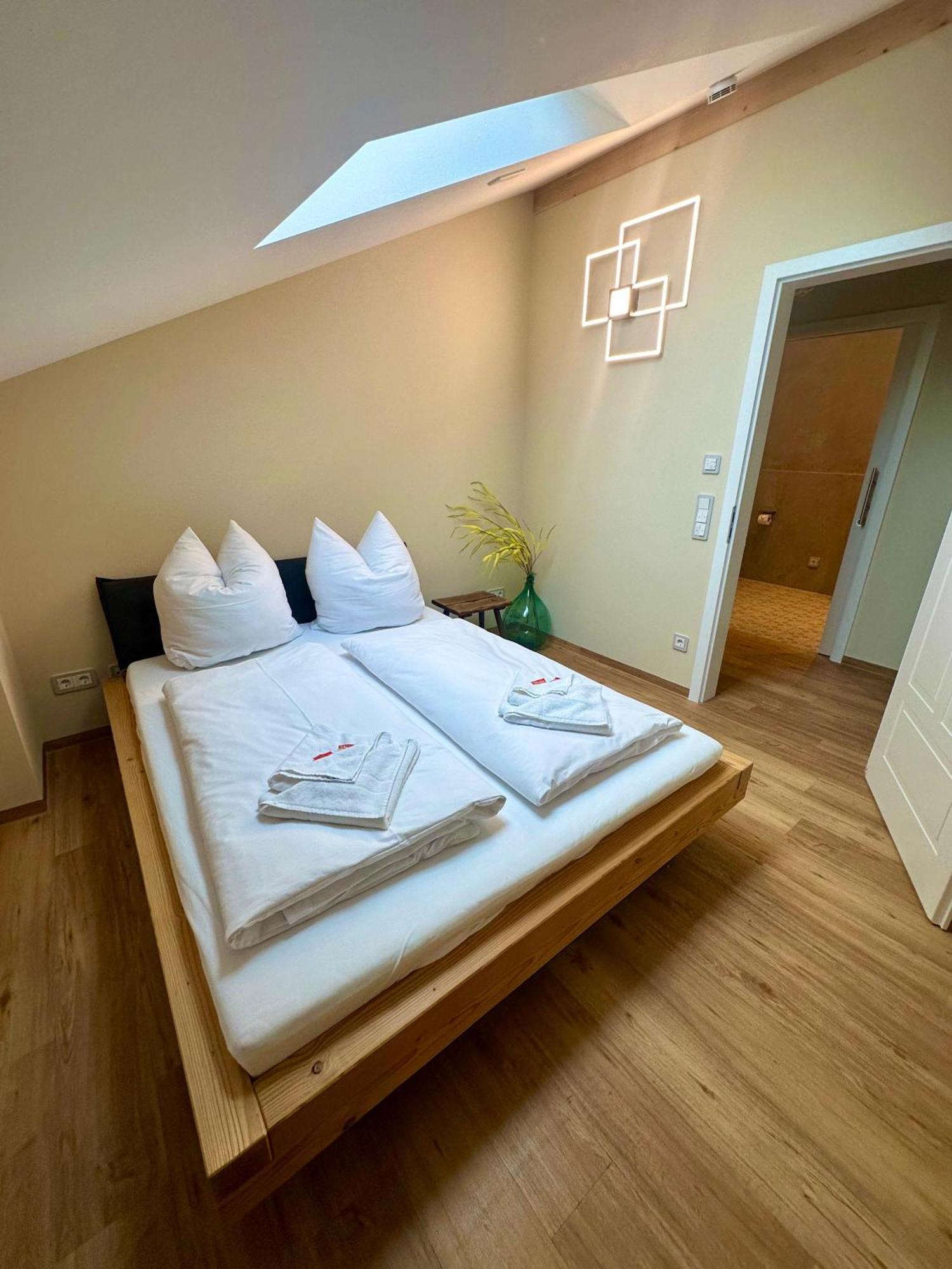 Vaicun Stays Luxury Apartments - Stilvolle Apartments Am Tegernsee Gmund am Tegernsee Bagian luar foto